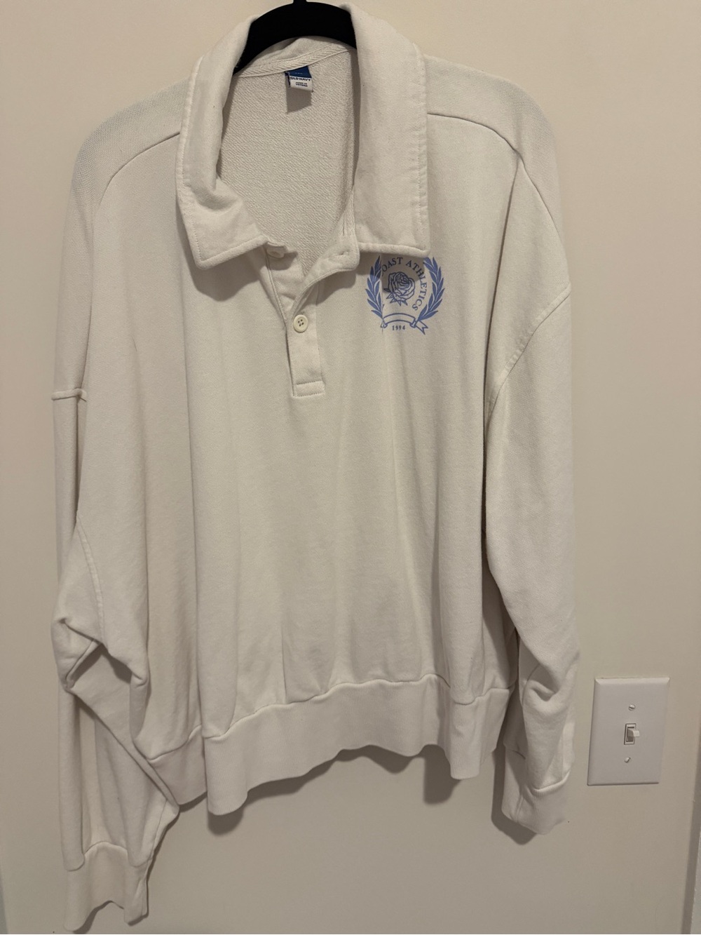 Old Navy White Terry Pullover with Navy Label
